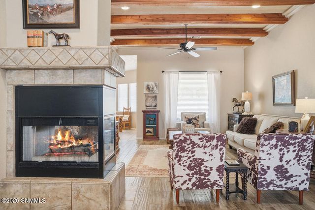 2462 Conchas Lane, Las Cruces, NM 88011