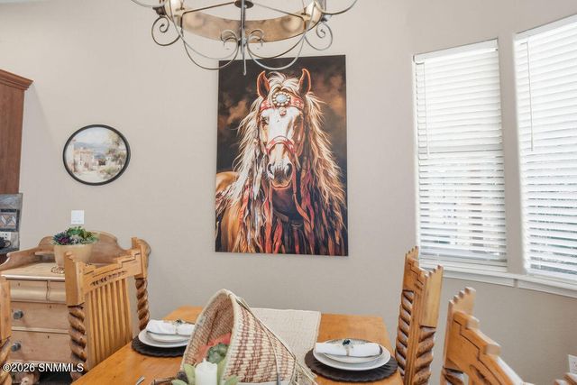 2462 Conchas Lane, Las Cruces, NM 88011