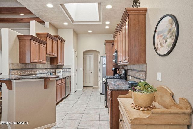 2462 Conchas Lane, Las Cruces, NM 88011