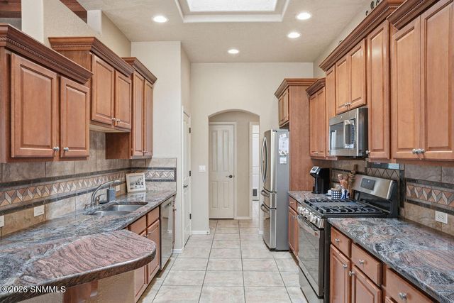 2462 Conchas Lane, Las Cruces, NM 88011