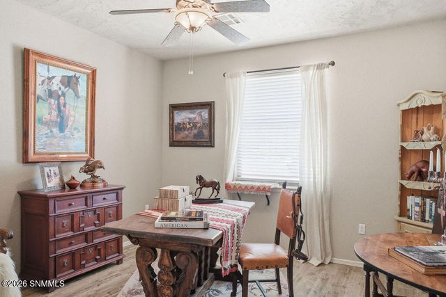 2462 Conchas Lane, Las Cruces, NM 88011