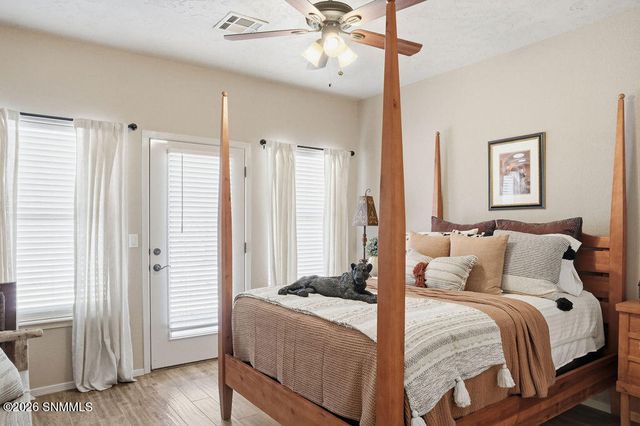2462 Conchas Lane, Las Cruces, NM 88011