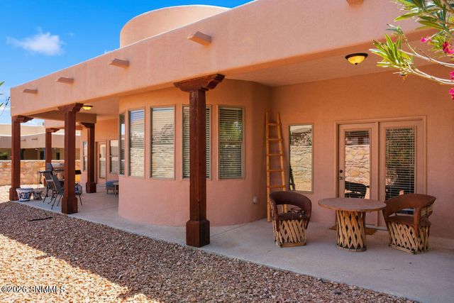 2462 Conchas Lane, Las Cruces, NM 88011