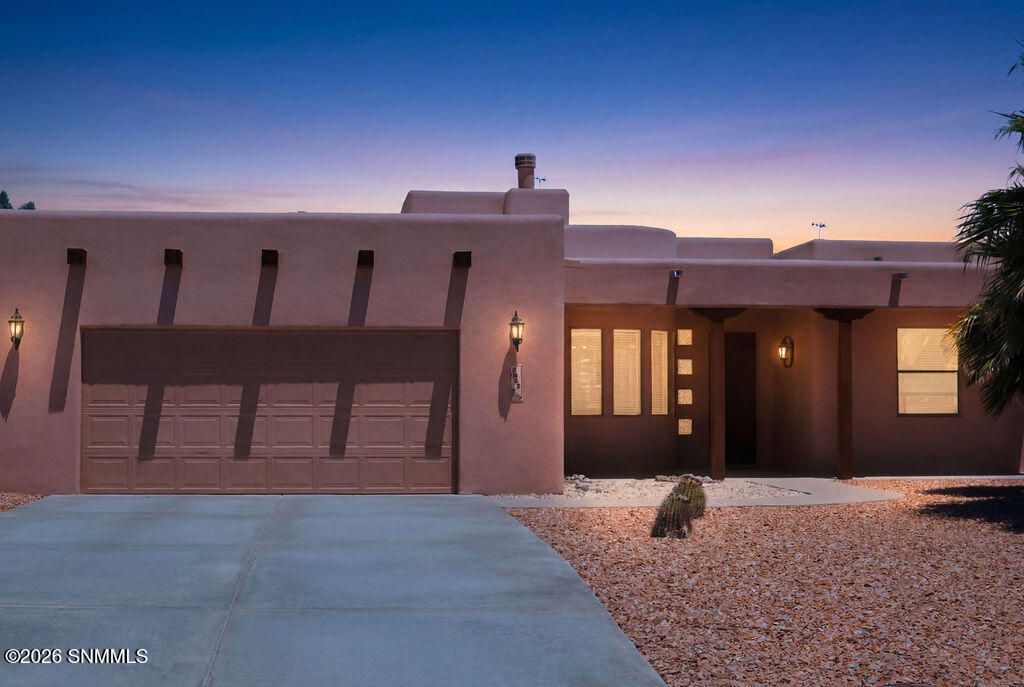 2462 Conchas Lane, Las Cruces, NM 88011