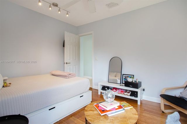 524 Village Lake Dr 524, Weston, FL 33326