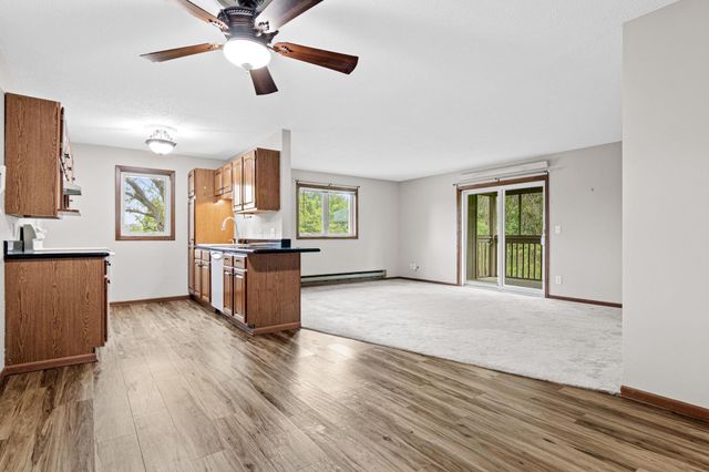 3275 80th Street E 305, Inver Grove Heights, MN 55076