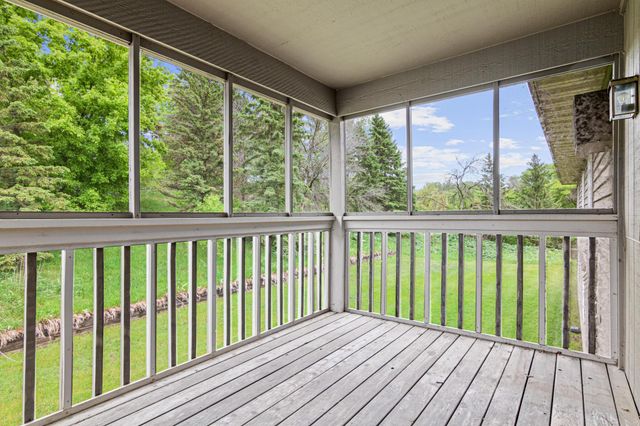 3275 80th Street E 305, Inver Grove Heights, MN 55076