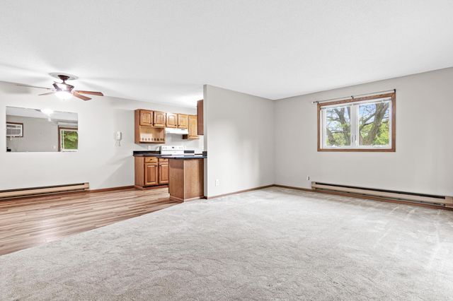 3275 80th Street E 305, Inver Grove Heights, MN 55076