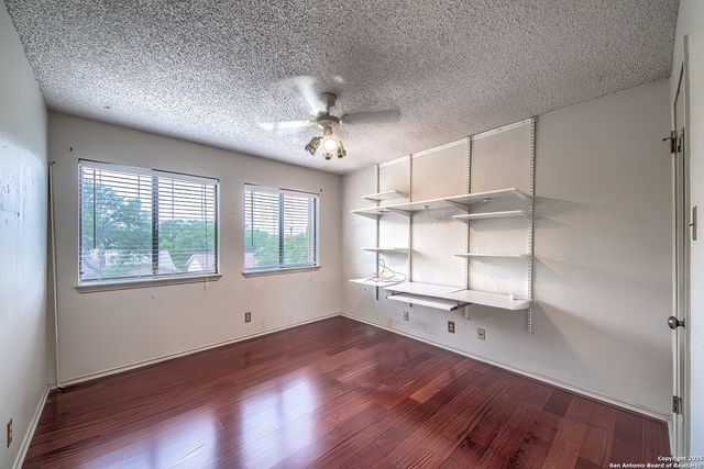 2611 Pebble Dawn, San Antonio, TX 78232