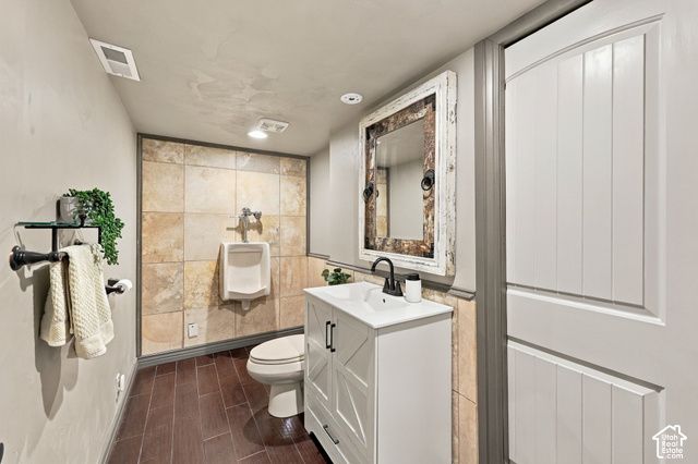 9036 S COPPERING AVE, West Jordan, UT 84081