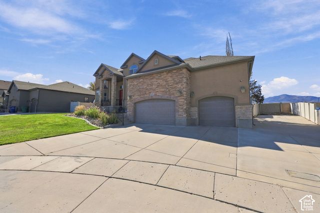 9036 S COPPERING AVE, West Jordan, UT 84081