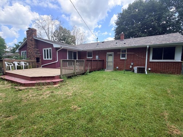 2597 Southlawn Drive, Maplewood, MN 55109
