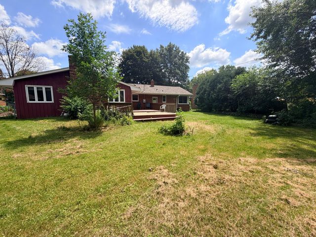 2597 Southlawn Drive, Maplewood, MN 55109
