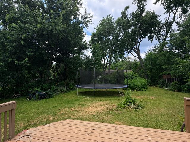 2597 Southlawn Drive, Maplewood, MN 55109