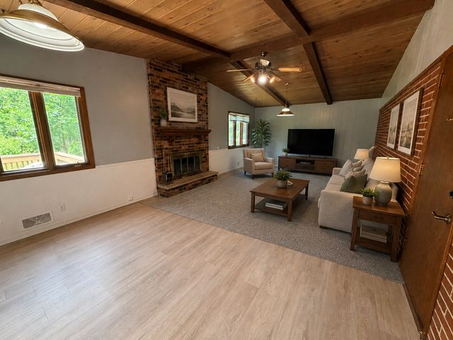 2597 Southlawn Drive, Maplewood, MN 55109