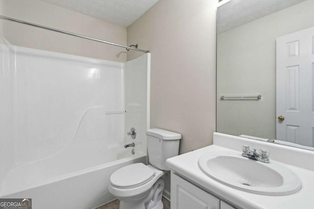 2524 Camrey Court, Lawrenceville, GA 30044