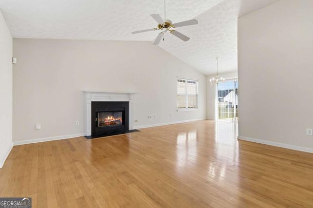 2524 Camrey Court, Lawrenceville, GA 30044