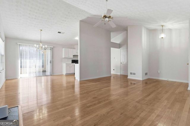 2524 Camrey Court, Lawrenceville, GA 30044