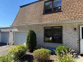 14 Granby Hts 14, Granby, MA 01033