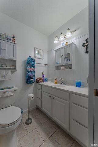 20 Cobblestone Boulevard, Gas City, IN 46933