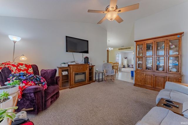 20 Cobblestone Boulevard, Gas City, IN 46933