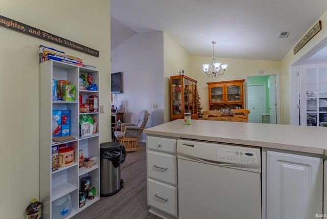 20 Cobblestone Boulevard, Gas City, IN 46933