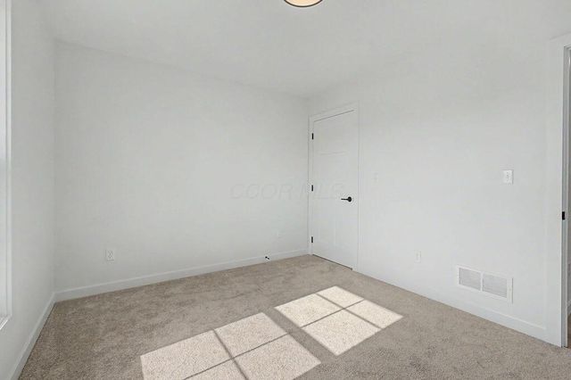 204 De Rosa Drive, Johnstown, OH 43031