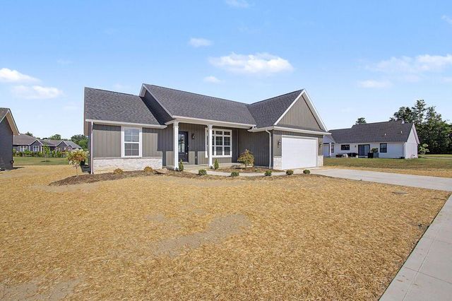 204 De Rosa Drive, Johnstown, OH 43031