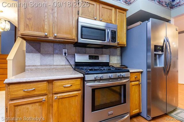 32478 Washington Street, Livonia, MI 48150