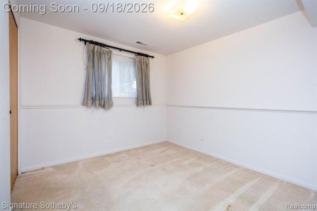 32478 Washington Street, Livonia, MI 48150