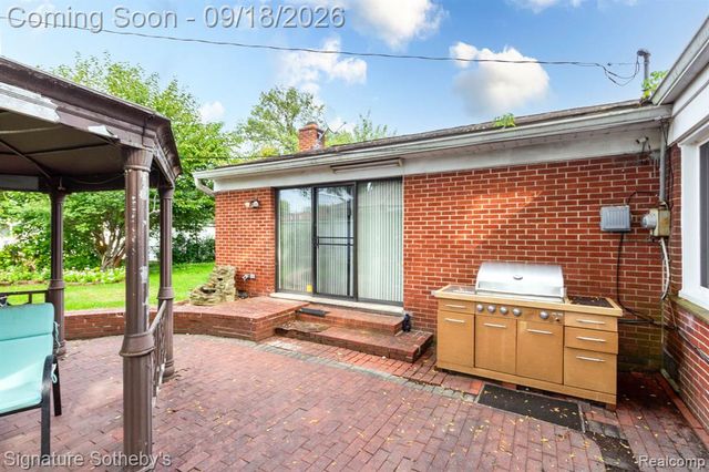 32478 Washington Street, Livonia, MI 48150
