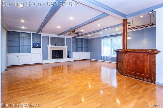 32478 Washington Street, Livonia, MI 48150