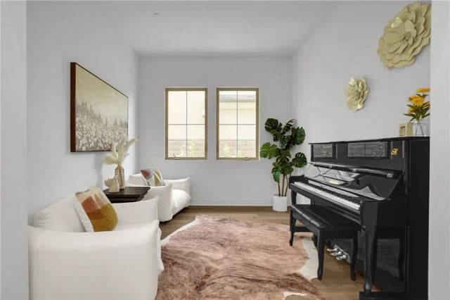212 Sutters Mill, Irvine, CA 92602