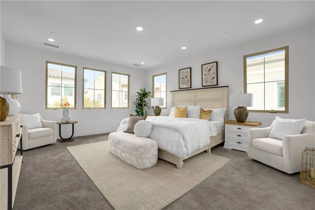 212 Sutters Mill, Irvine, CA 92602