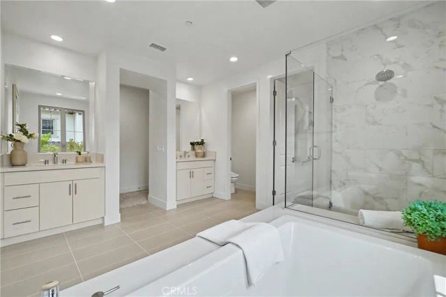 212 Sutters Mill, Irvine, CA 92602