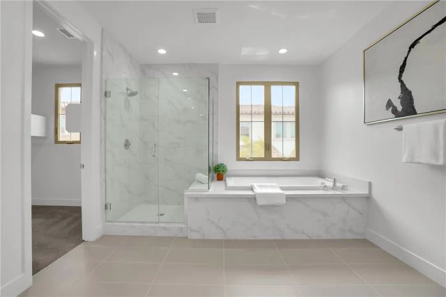 212 Sutters Mill, Irvine, CA 92602
