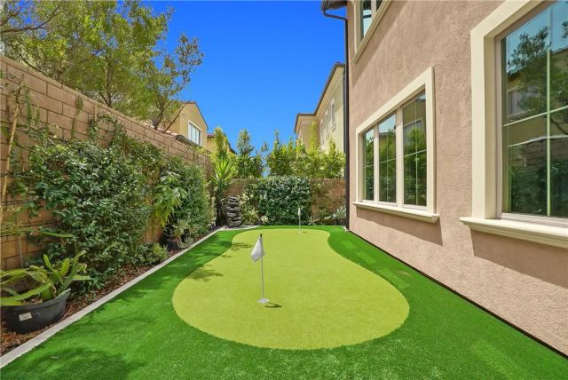 212 Sutters Mill, Irvine, CA 92602