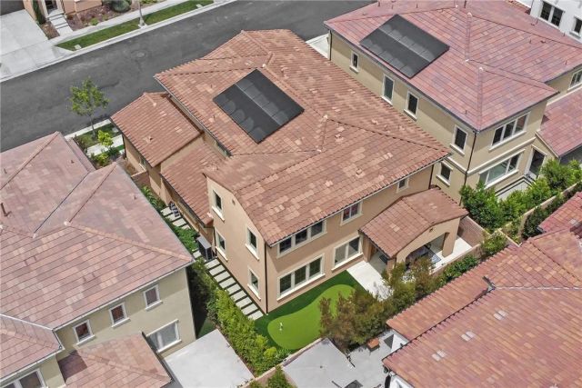 212 Sutters Mill, Irvine, CA 92602