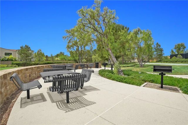 212 Sutters Mill, Irvine, CA 92602