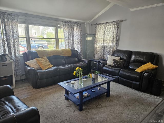 147 Lawson Avenue, East Rockaway, NY 11518