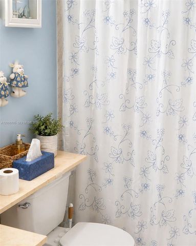 400 N Riverside Dr 203, Pompano Beach, FL 33062