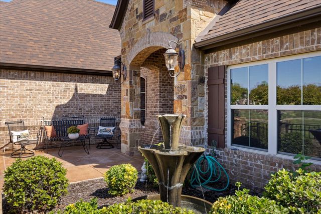 1014 Sunset Bay Court, Granbury, TX 76048