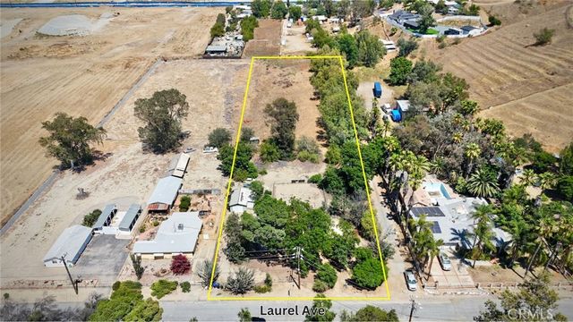 11139 Laurel, Bloomington, CA 92316