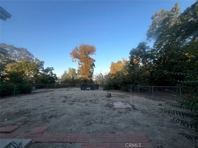 11139 Laurel, Bloomington, CA 92316