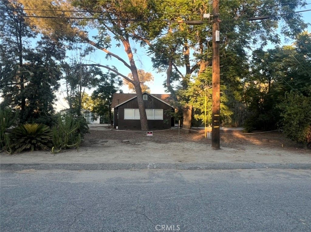11139 Laurel, Bloomington, CA 92316