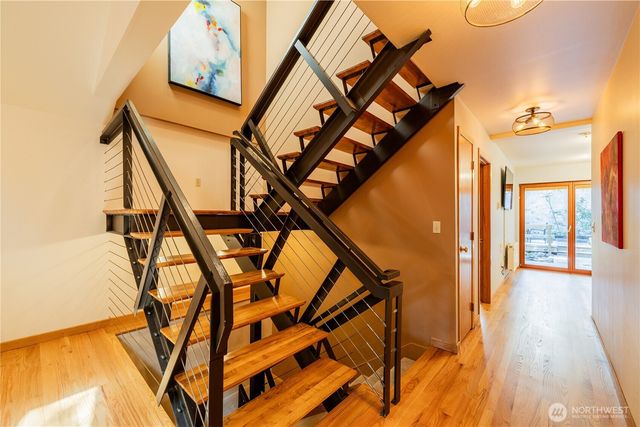 1614 32nd Avenue, Seattle, WA 98122