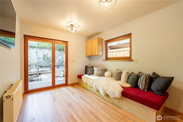 1614 32nd Avenue, Seattle, WA 98122