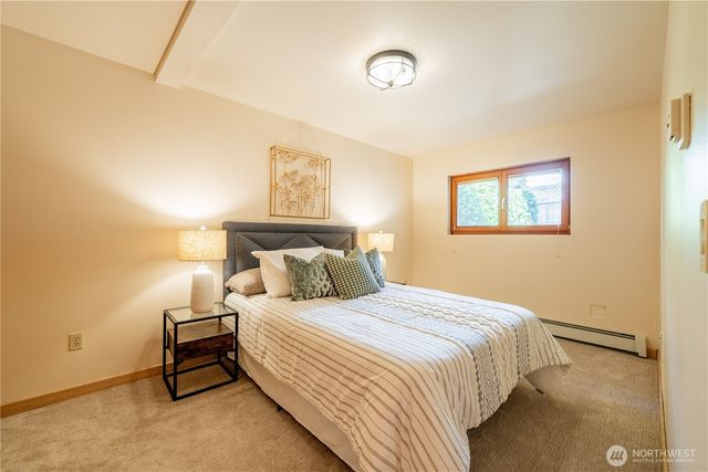 1614 32nd Avenue, Seattle, WA 98122