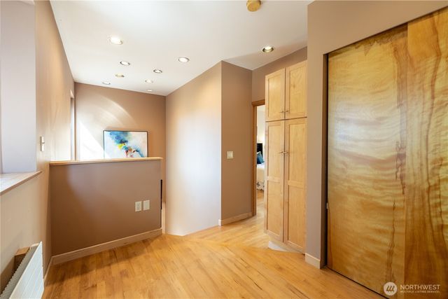 1614 32nd Avenue, Seattle, WA 98122