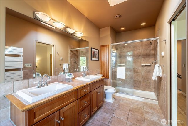 1614 32nd Avenue, Seattle, WA 98122